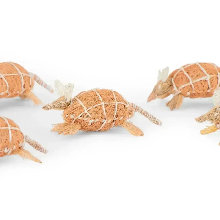 Sisal armadillo