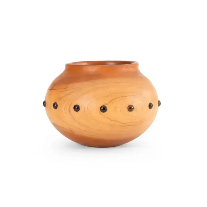 Cedar vessel with chakté