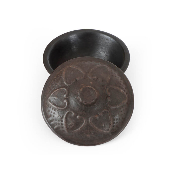 Heart bowl with lid