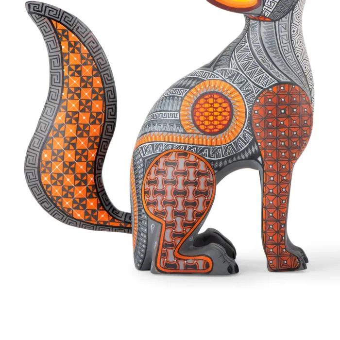 Alebrije Coyote gris y naranja