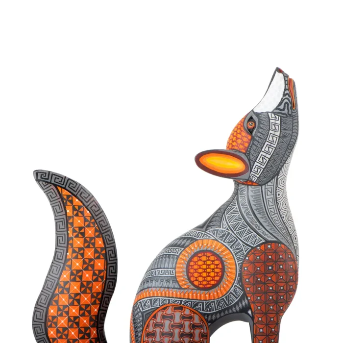 Alebrije Coyote gris y naranja